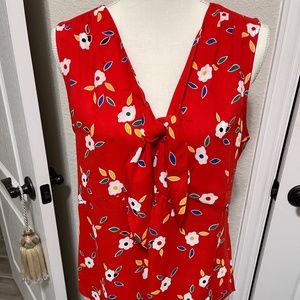 Cabi- NWT Tied Up Top Medium (Heart of Cabi Item)